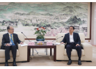 1梁維東市長（右）與郭振華主席交流