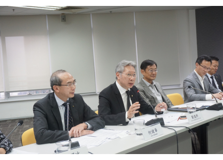2劉達邦主席主持會議