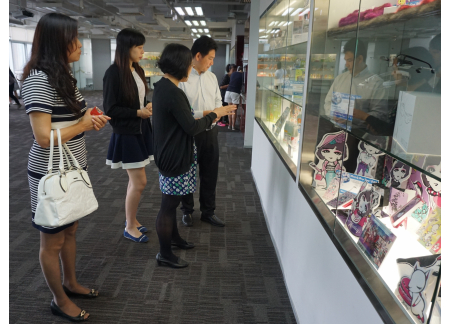 3參觀展廳現場情況