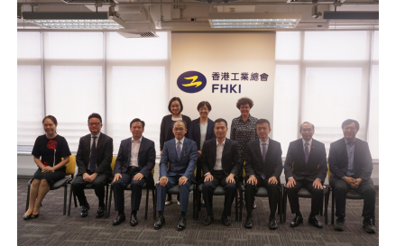 1工總領導與到訪嘉賓合照